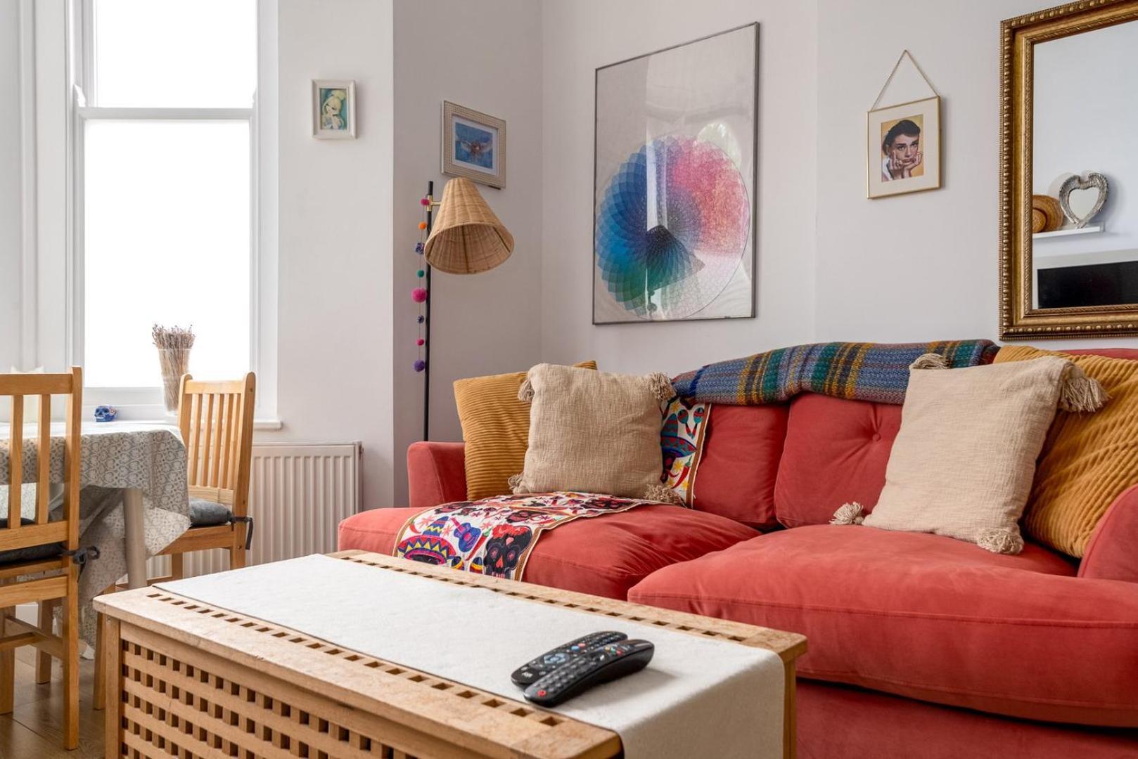 Апартаменты Guestready - Charming Retreat In West Лондон